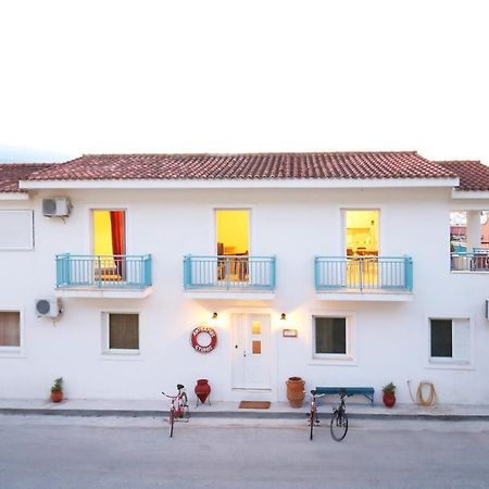 Antisamos Studios Sami  Exterior photo